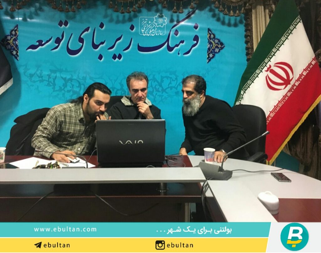 جلسه داوری اولین مسابقه عکس تئاتر استانی، یعقوب صدیقجمالی، استاد کریم متقی، محسن بایرامنژاد